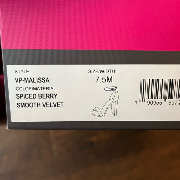 Vince Camuto Malissa Block Heel Velvet Dress Sandal - Picture 12 of 12